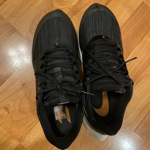 Men’s Nike Running Shoes - Picture 15 of 16